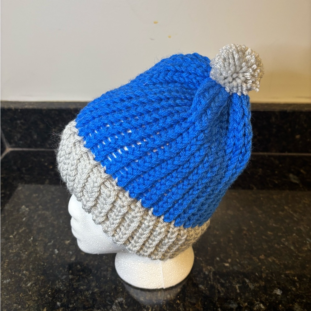 NWOT Kids Blue and Gray Knit Beanie
